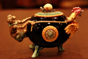英国製 MINTON MAJOLICA（ミントン・マジョリカ） サルとニワトリのティーポット 復刻品